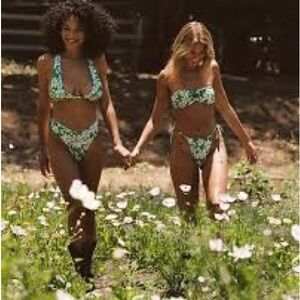 Skatie Floral Bikini Set - NWOT